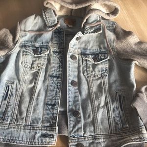 Women’s AE Jacket Comfy & Cute